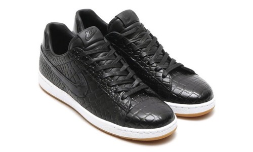 Nike Tennis Classic Ultra PRM QS 鞋款